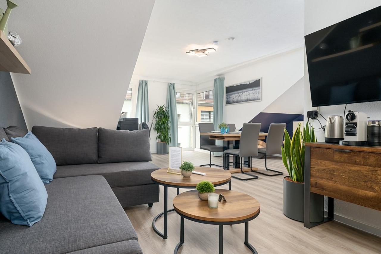 Federnest - Luxus-Studio - Kingsize Boxspringbett - Home-Office Mit Monitor Und Drucker - 11 Min Hbf ドゥイスブルグ エクステリア 写真